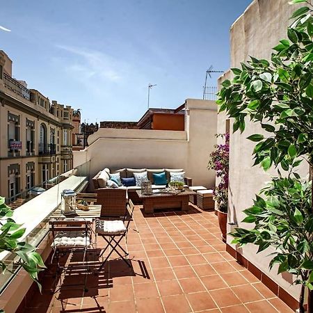 Mini Hotel In The Heart Of Sevilla For Exclusive Usage Екстериор снимка